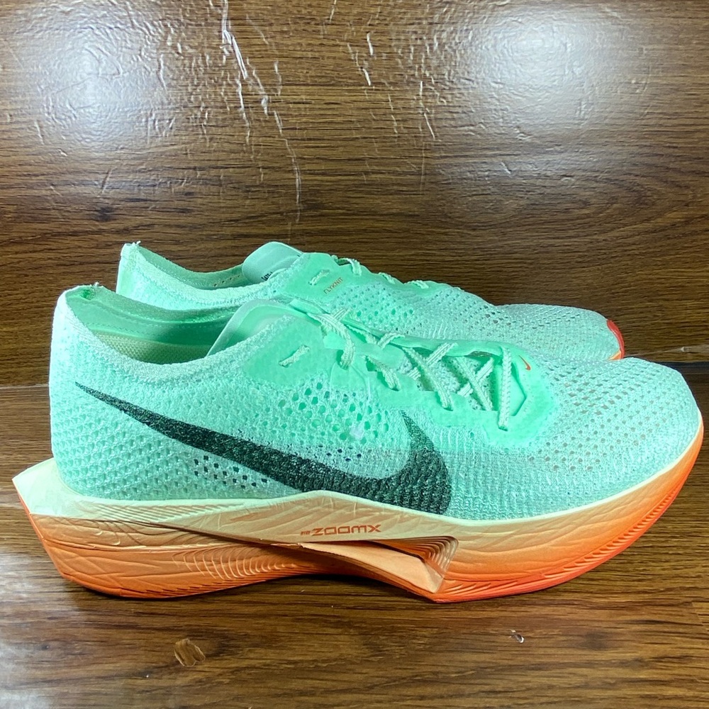 Nike Vaporfly 3 Mens shoe size 12.5